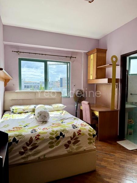 4 Bed Condo for Sale in  Stratford Court - Image 8